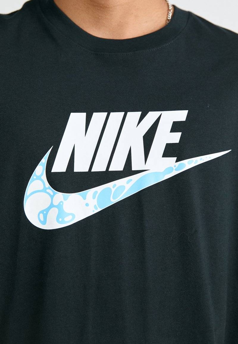 Nike Sportswear Nike Sportswear TEE FUTURA - Print T-shirt - black Günstiger Verkauf