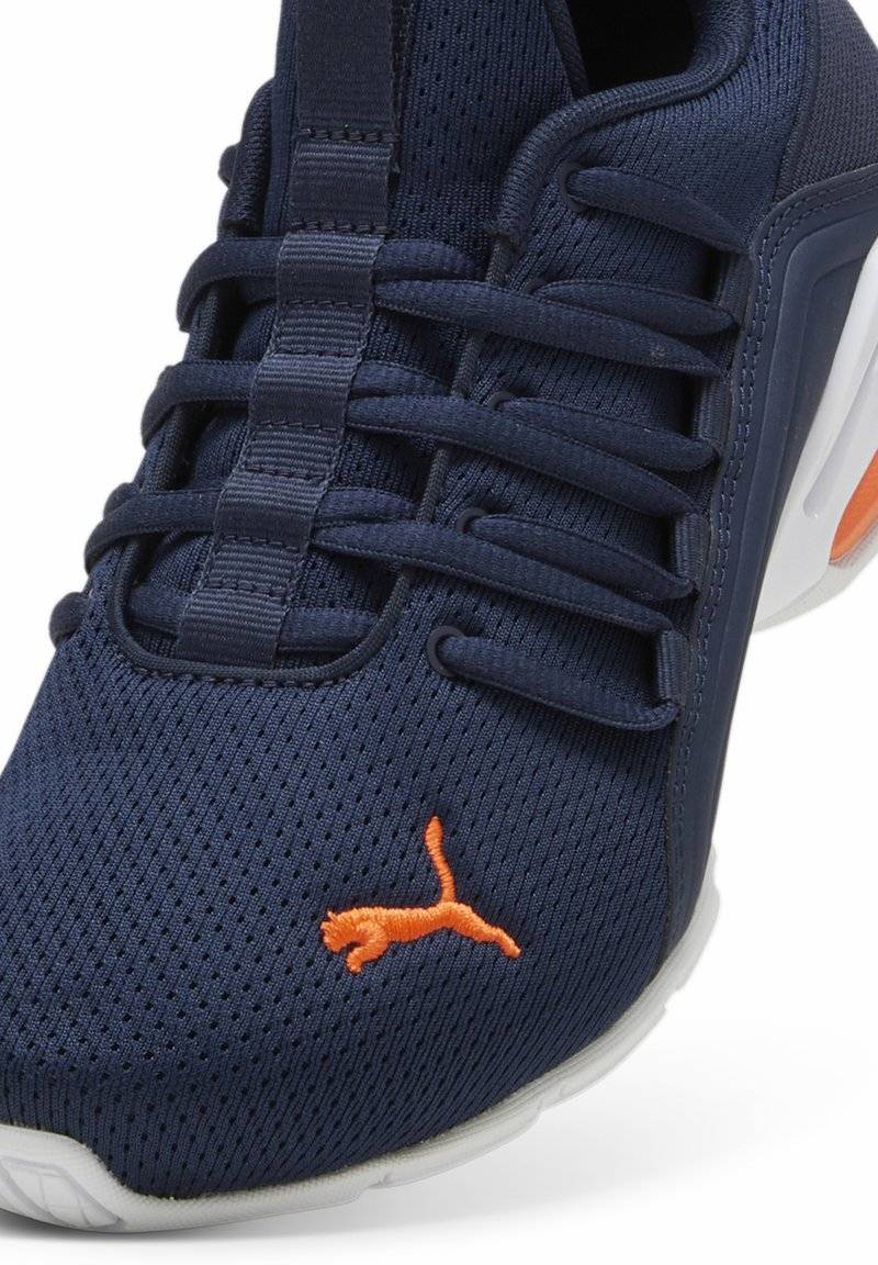 Puma Puma AXELION - Training shoe - club navy flame flicker white Begrenztes Angebot