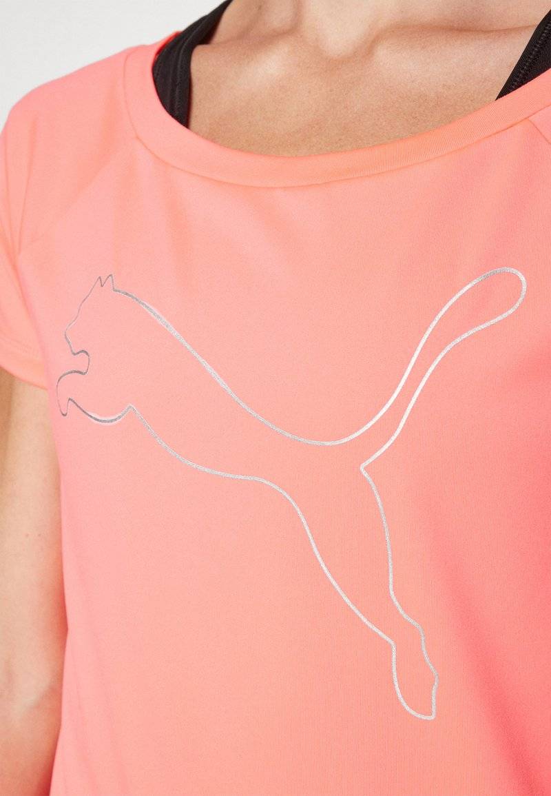 Puma Puma TRAIN FAVORITE CAT TEE - Sports T-shirt - sunset glow Exklusivangebot