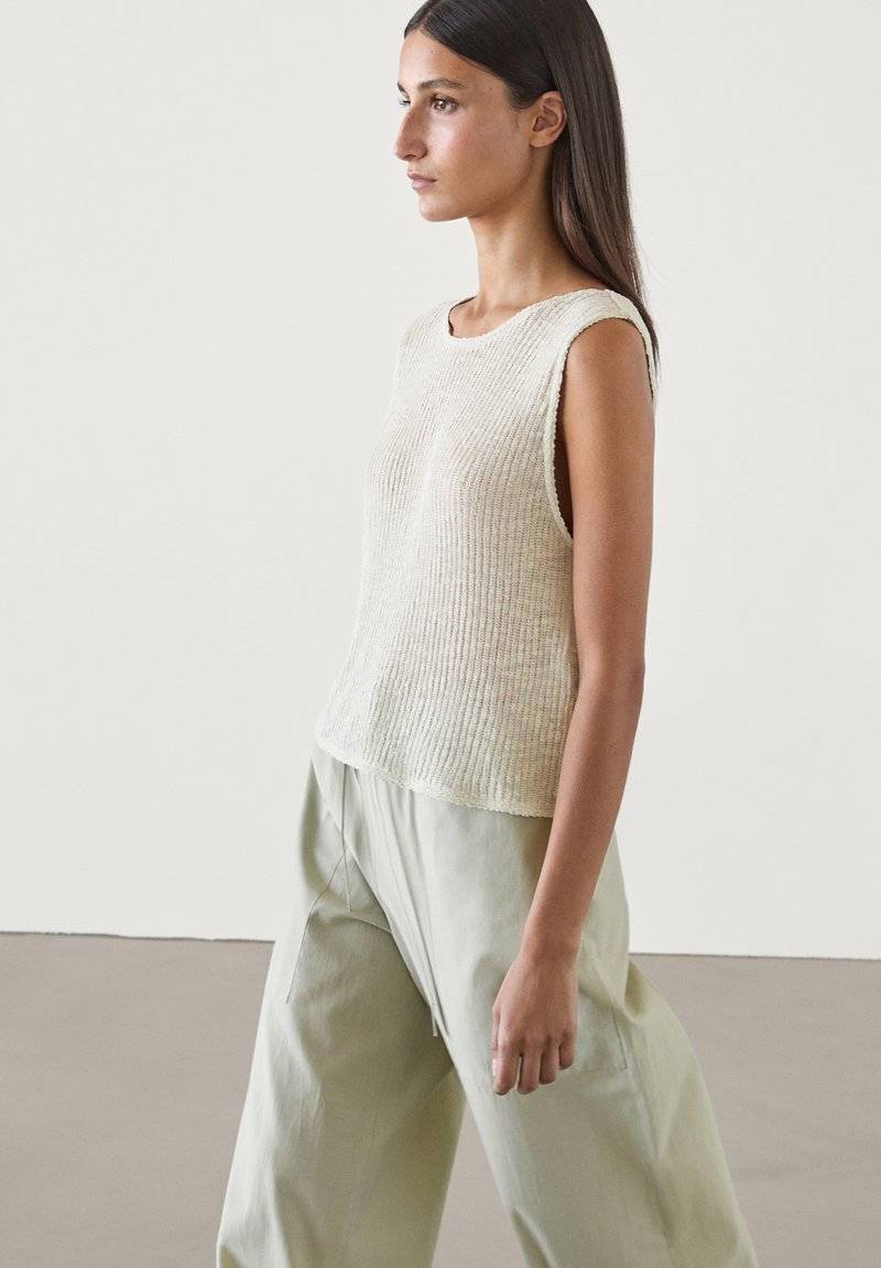 Massimo Dutti Massimo Dutti SLEEVELESS - Top - light brown Blitzverkäufe
