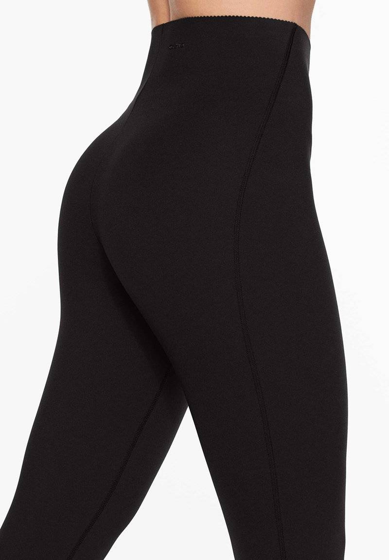 OYSHO OYSHO COMPRESSIVE WAIST CONTROL ANKLE-LENGTH - Leggings - black Exklusivangebot