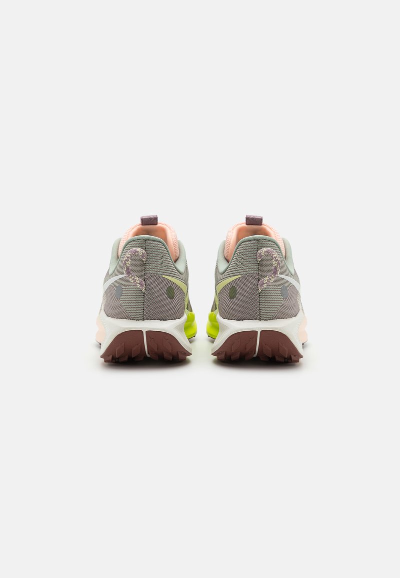 Nike Performance Nike Performance REACTX PEGASUS TRAIL 5 - Trail running shoes Nur noch ein Tag übrig