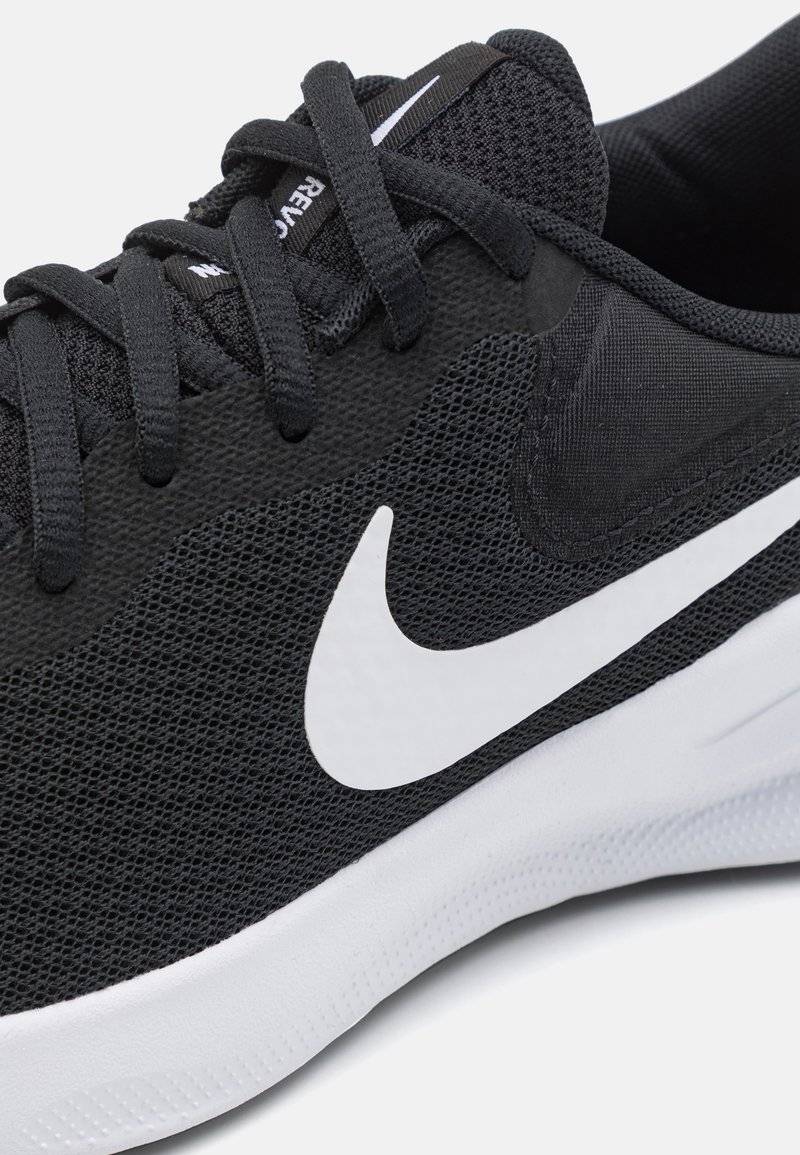 Nike Performance Nike Performance REVOLUTION 7 - Neutral running shoes Speichern exportieren