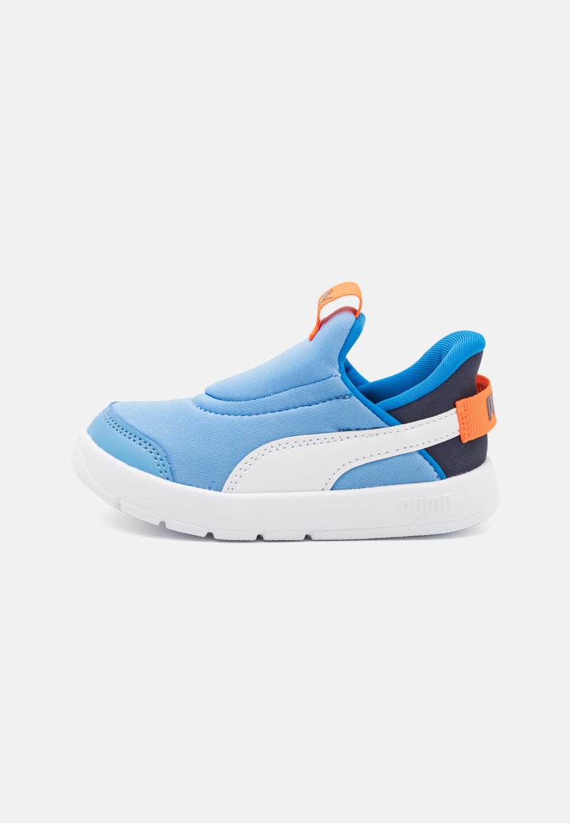 Puma Puma COURTFLEX V3 EASE IN UNISEX - Training shoe