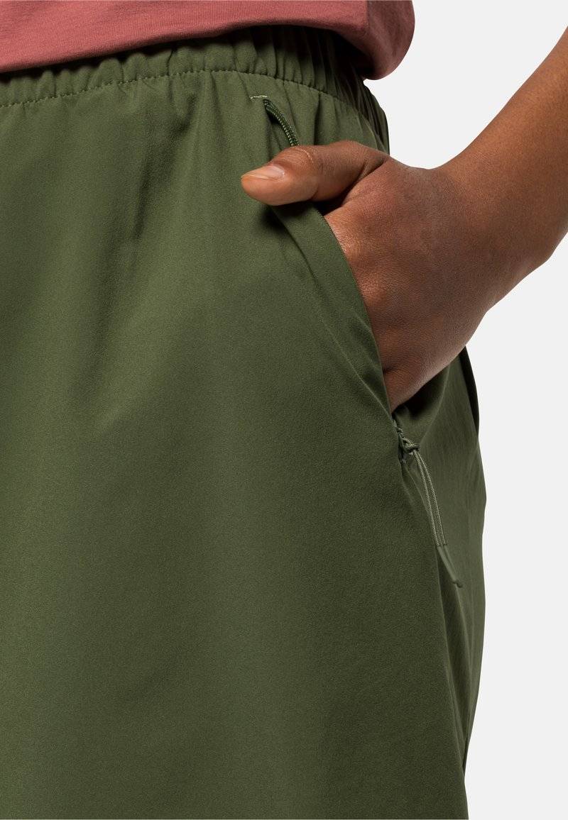 Jack Wolfskin Jack Wolfskin SONORA - Sports skirt - greenwood 2025