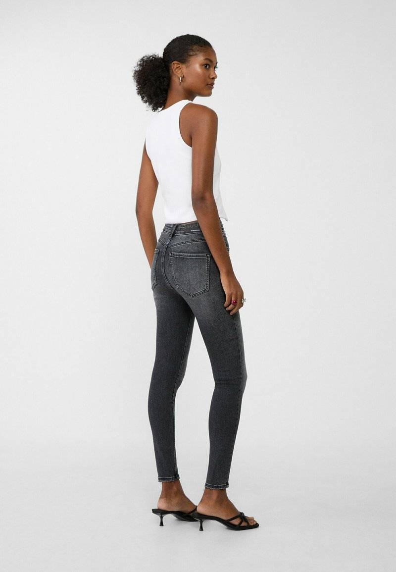 Stradivarius Stradivarius Jeans Skinny Fit - black denim Kostenloser Versand