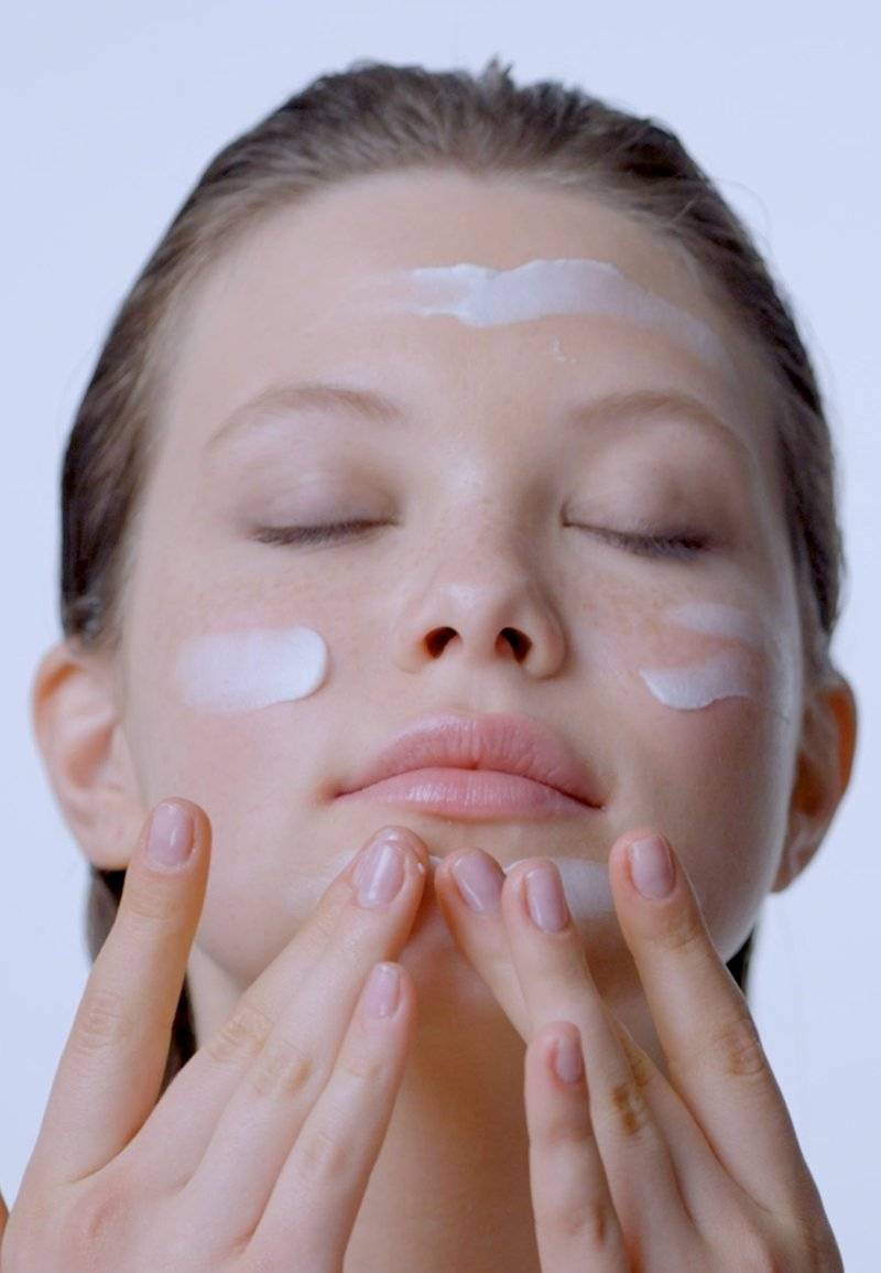 KORRES KORRES YOGHURT HYDRA-BIOME FACE MASK - Face mask Kostenlose Rückgabe