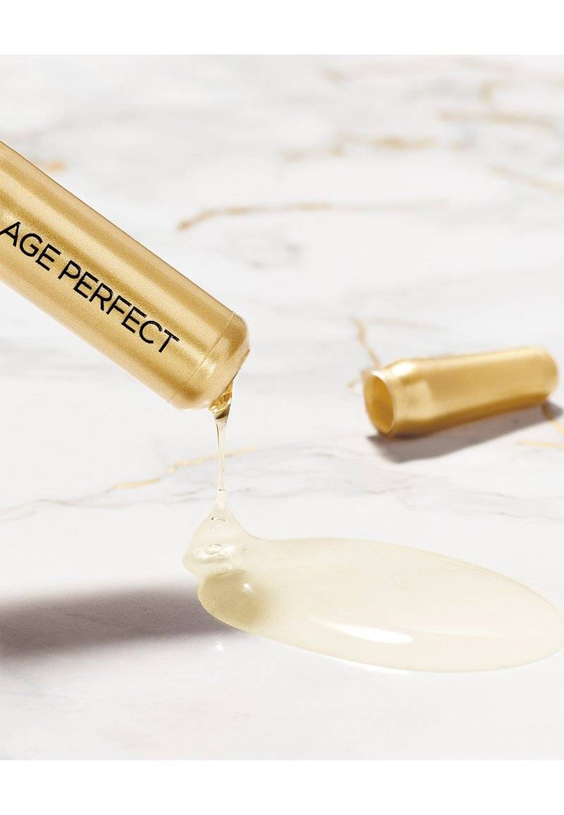 L'Oréal Paris Skin L'Oréal Paris Skin AGE PERFECT SERUM AMPULLES 7 DAYS - Skincare set Bis zu 50% Rabatt
