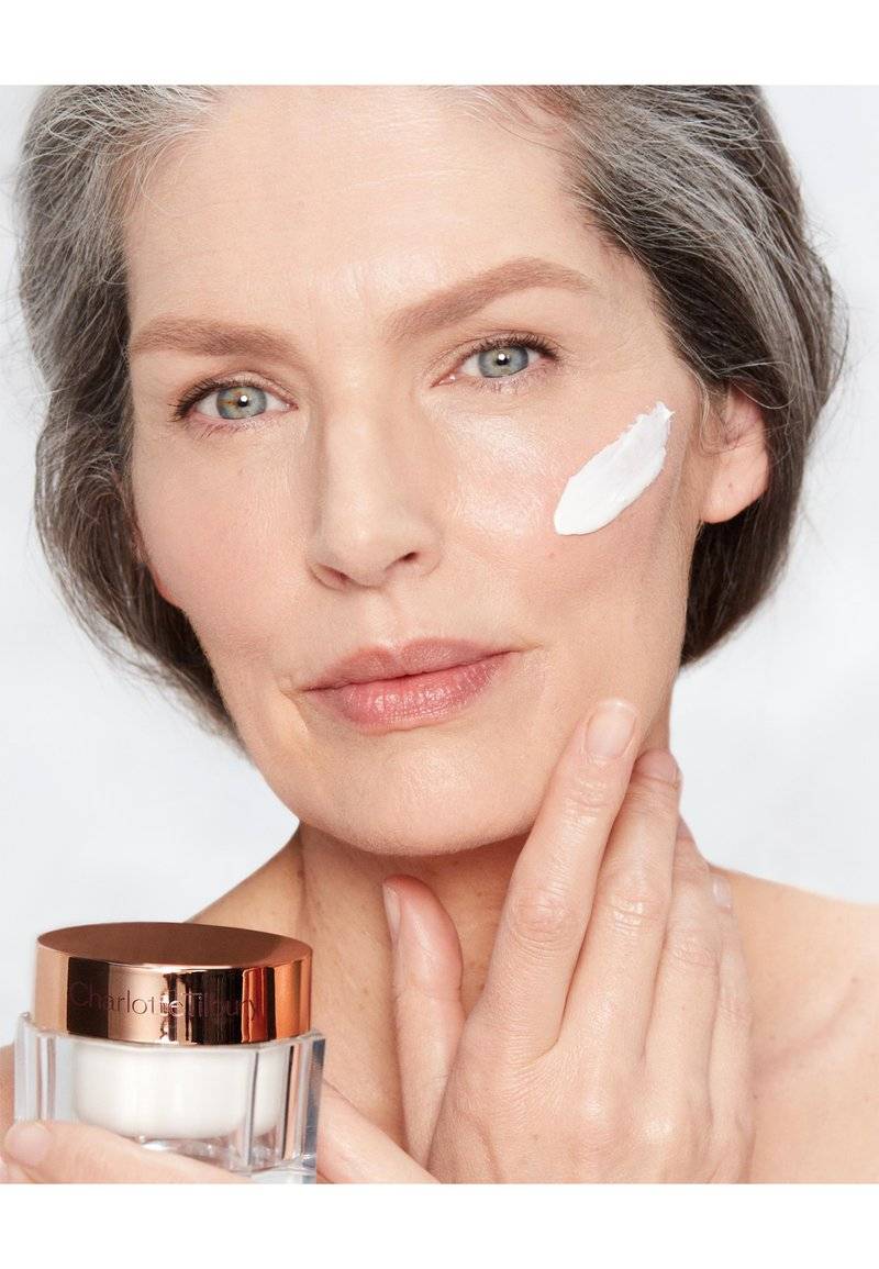 Charlotte Tilbury Charlotte Tilbury CHARLOTTE'S MAGIC CREAM SPF - REFILLABLE - Face cream Online