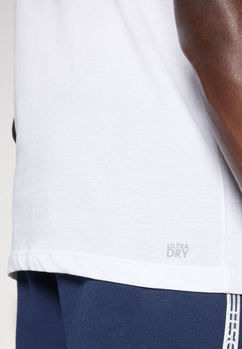 Lacoste Sport Lacoste Sport SPORTS - Basic T-shirt - white Begrenztes Angebot