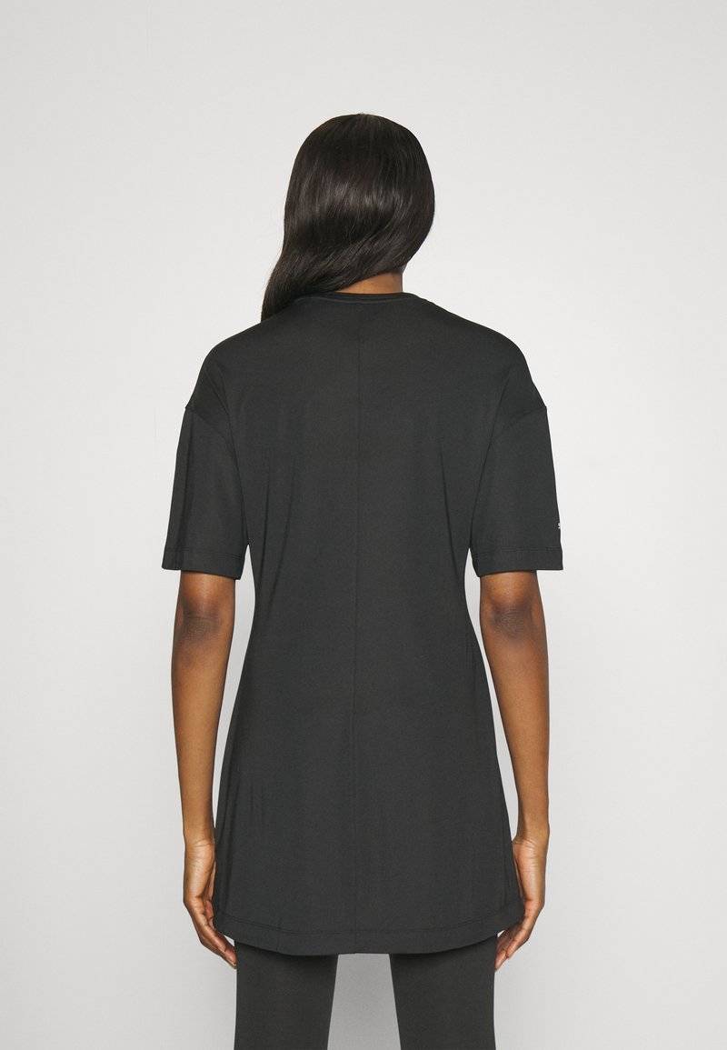 Puma Puma ACTIVEWEAR TEE - Sports T-shirt - black Vatertagsangebot