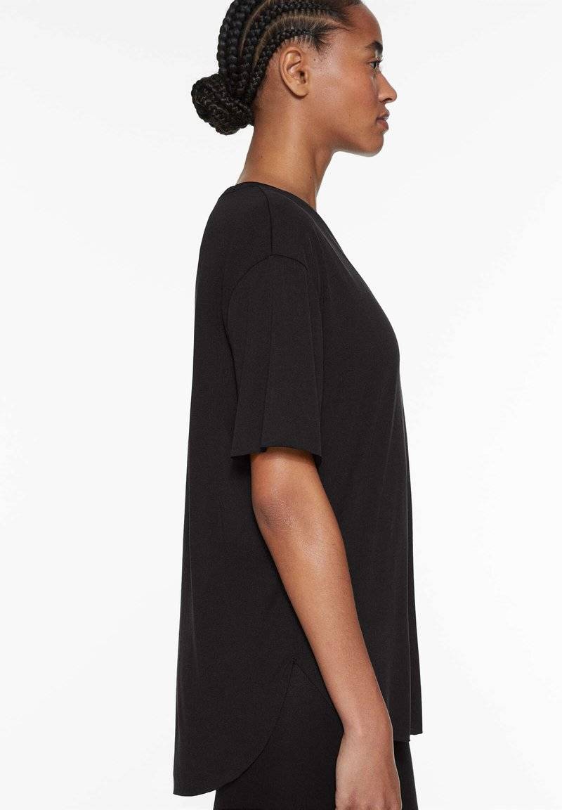 OYSHO OYSHO MODAL - Basic T-shirt - black Jubiläumsangebot