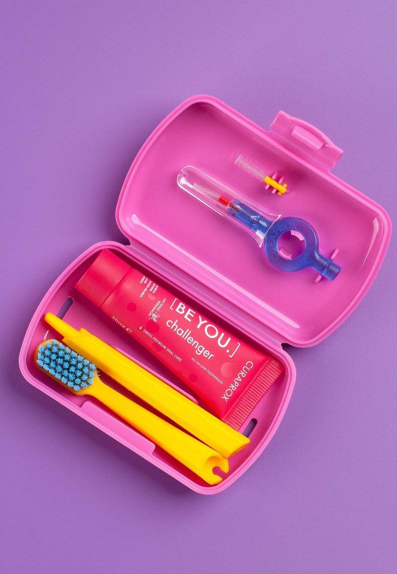 Curaprox Curaprox TRAVEL SET - Bath and body set - pink Online Shopping