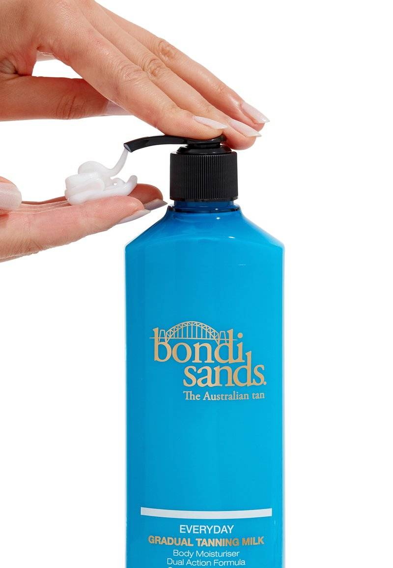Bondi Sands Bondi Sands BONDI SANDS EVERYDAY GRADUAL TANNING MILK - Self tan - white Exklusive Angebote