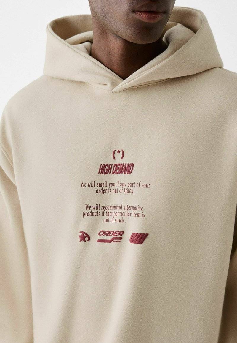 Bershka Bershka PRINTED - HOODIE - Hoodie - beige Räumungsverkauf
