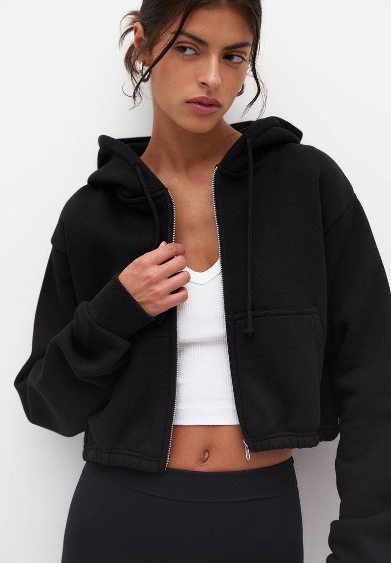PULL&BEAR PULL&BEAR CROPPED - Zip-up sweatshirt - black Kauf eins, bekomm eins gratis