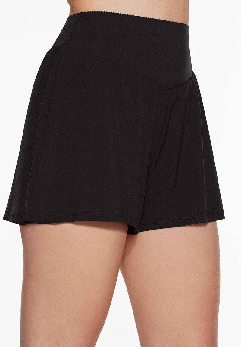 OYSHO OYSHO COMPRESSIVE - Sports shorts - black zollfrei
