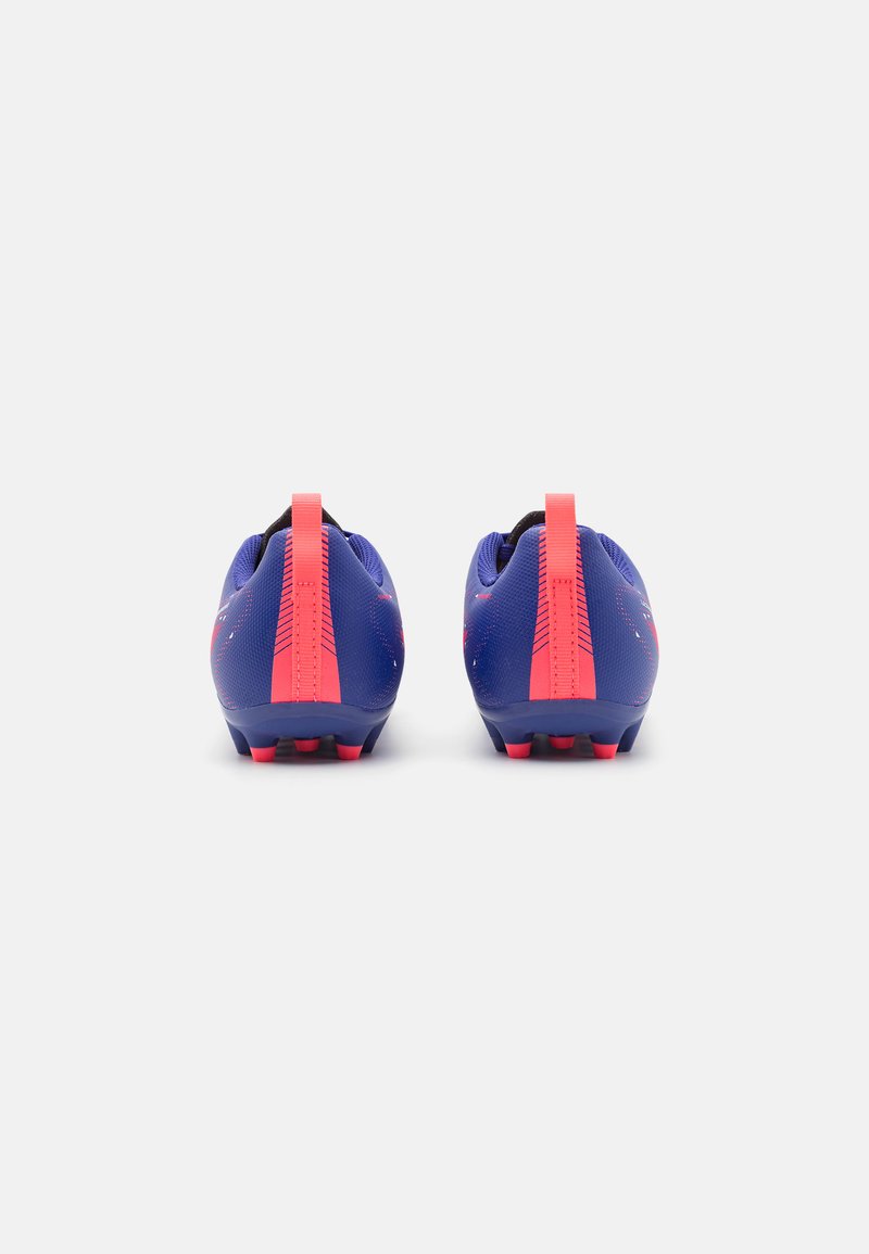 Puma Puma ULTRA 5 PLAY MG JR UNISEX - Moulded stud football boots Kostenloser Versand