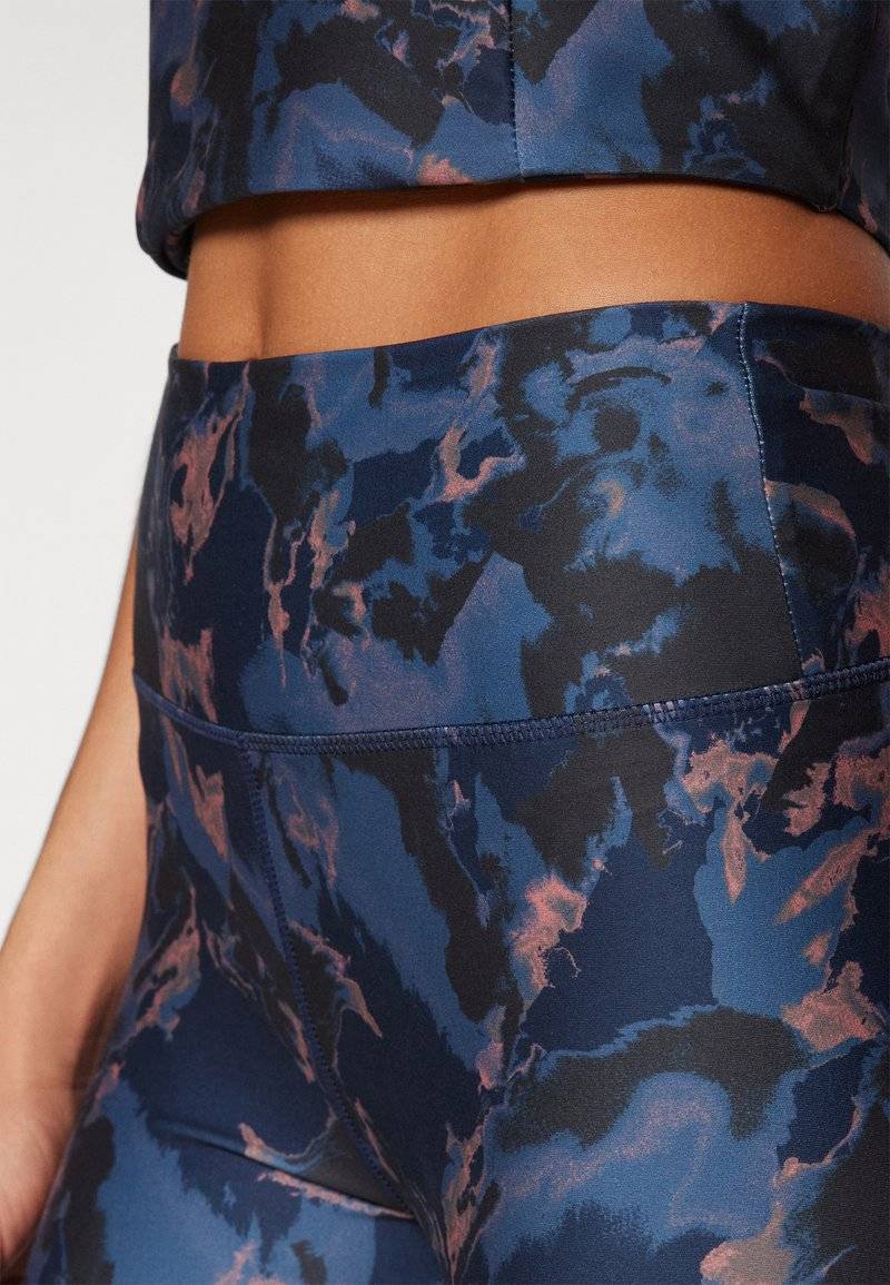 ONLY Play ONLY Play ONPJAM-2-SKY - Leggings Fabrikpreis